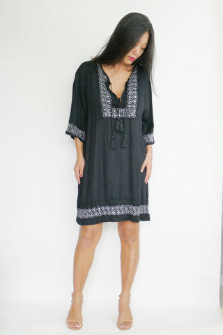 Dress Teresa - Black With Off-White Embroideries